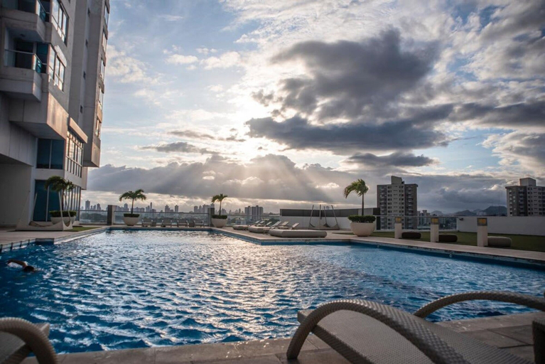 Room 2, Bright Tower - Premium 3 BDR Apt in Costa del Este, Panamá