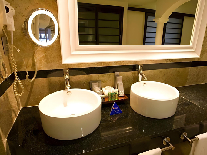 Bathroom 5, Grand Riviera Princess - All Inclusive, Cozumel