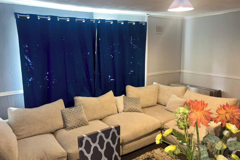 Living area 2, Cozy Cottage Retreat in Tipton, Sandwell