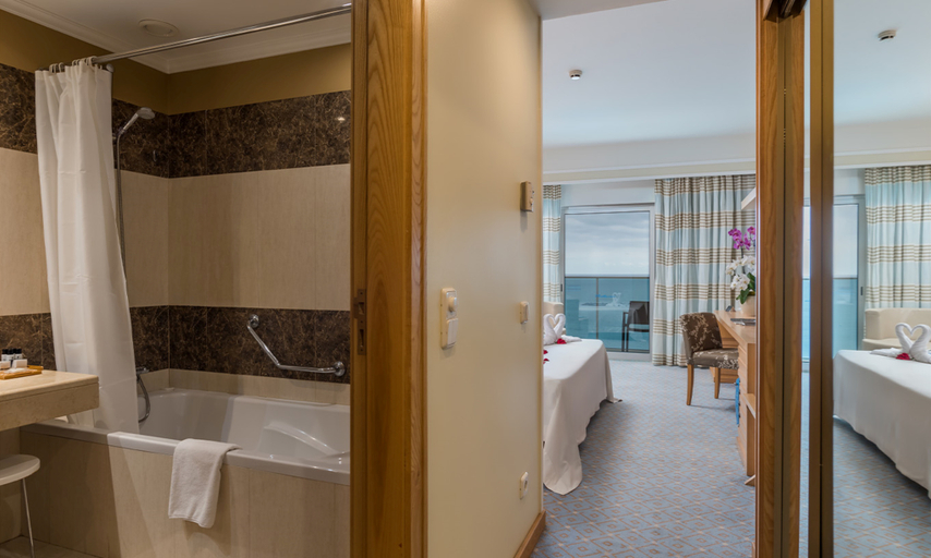 Others 4, Pestana Carlton Madeira, Funchal