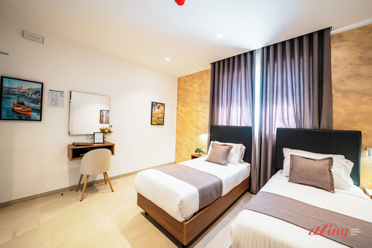 Room 2, Ta Guzeppi Boutique Stays by Zzzing