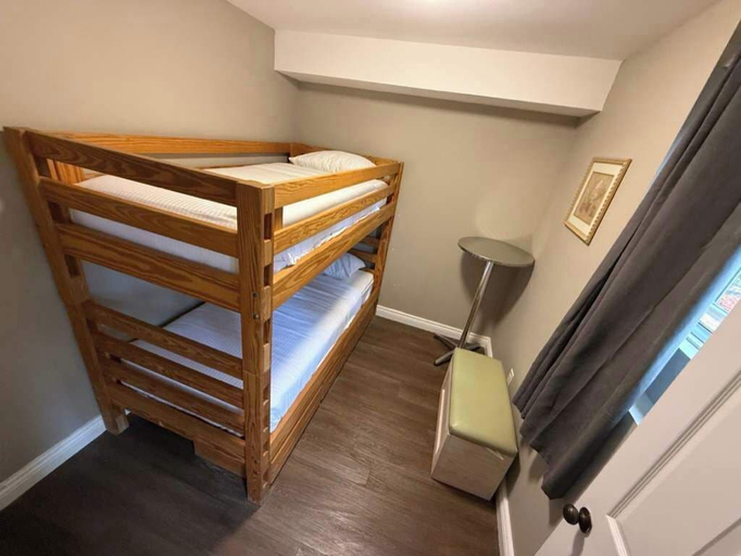 Bedroom 3, Mountain Views, Steps to BM Village, Hot Tub, BBQ., Grey
