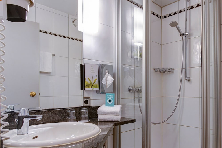 Bathroom 4, Hotel Noris City Nuremberg, Nürnberg