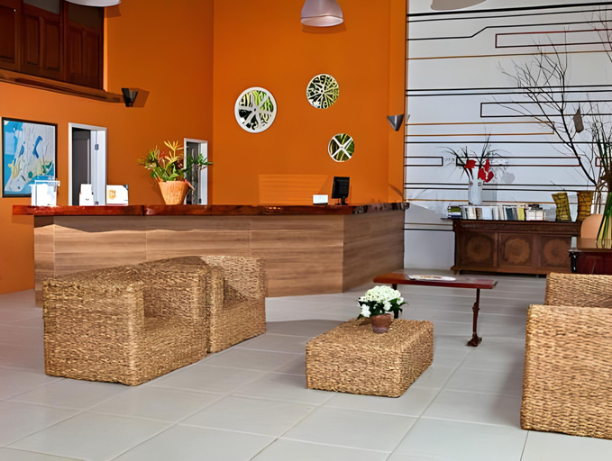Public Area 4, Hotel Karapitangui, Cairu