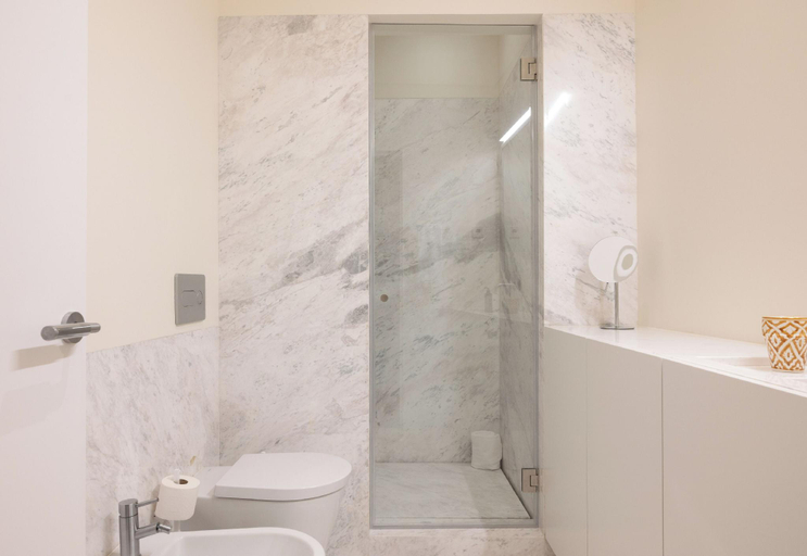Bathroom, Vila Catarina Luxury Apartments, Porto