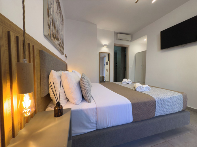 Bedroom 4, Deluxe Hotel, Crete
