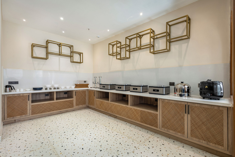 Restaurant 5, MONDAY PREMIUM Madhapur, Hyderabad
