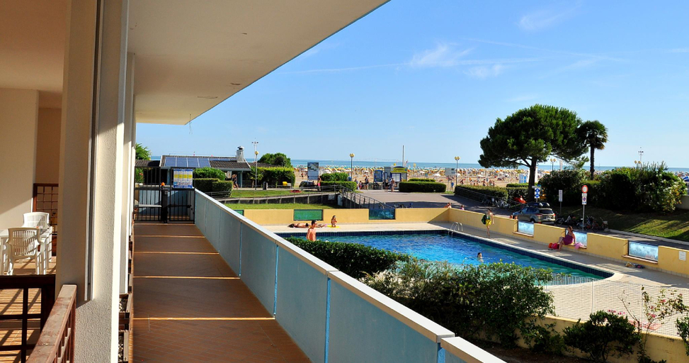 Sport & Beauty 4, Renewed two-roomed flat with sea view - By Beahost Rentals, Venezia