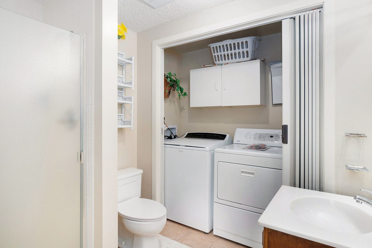 Laundry, Deering Crest -- Ev #3249 3 Bedroom Condo by RedAwning, Larimer