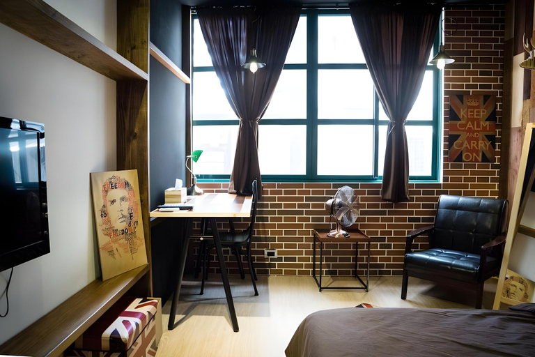 Others 5, London Style Baker Street Inn, Tainan