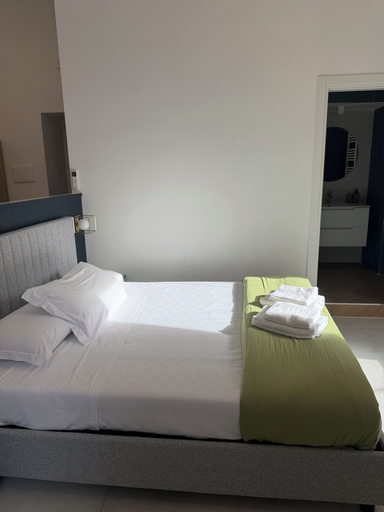Room 2, Dimora Merliani, Napoli
