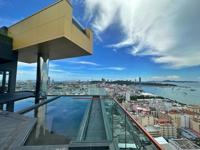 Others 4, The Edge central pattaya, Pattaya