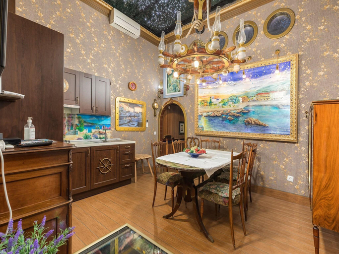 4, Apartment in Cres near Old Town and Beaches, Cres