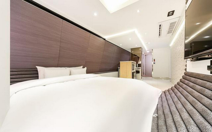 Bedroom 3, Pohang Jukdo Market G7, Pohang