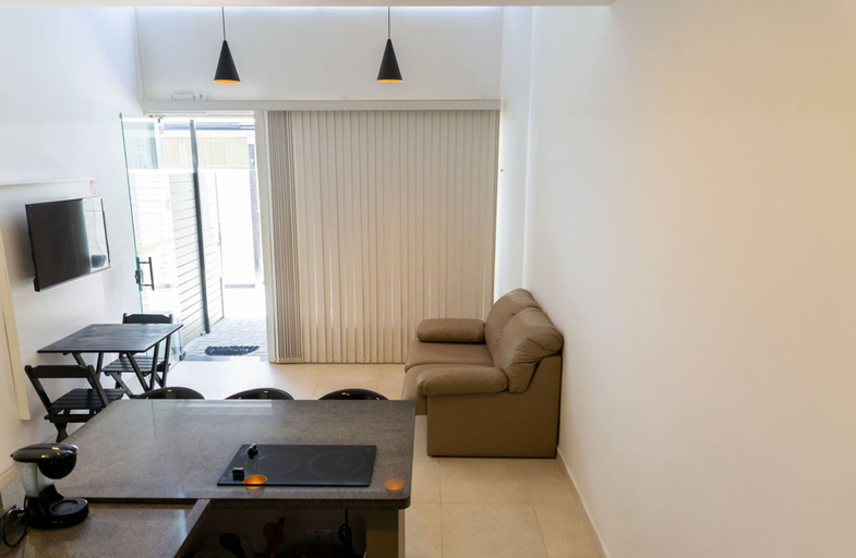 Room 5, Loft com Wi-fi e Smart Lock pr x ao Projeto Tamar, Ubatuba