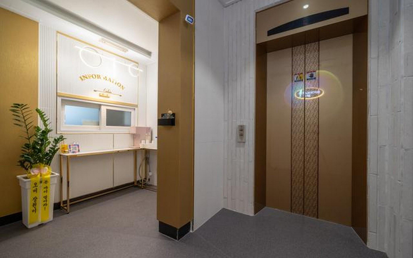 Bedroom 3, Tongyeong Hotel Stay, Tongyeong