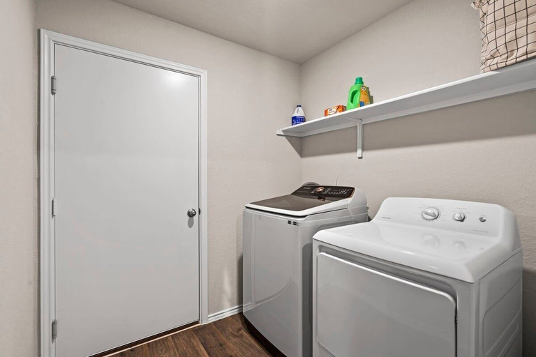 Bathroom 4, @ Marbella Lane - Amazing 4BR Lakeview Home, Travis