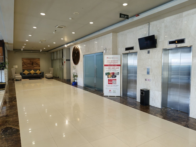 Public Area, Swiss-Belexpress Jayapura, Jayapura