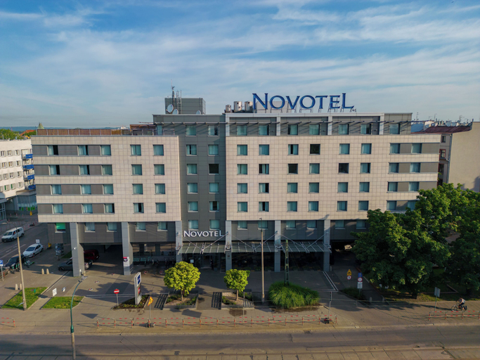 Exterior & Views 2, Novotel Krakow Centrum, Kraków City