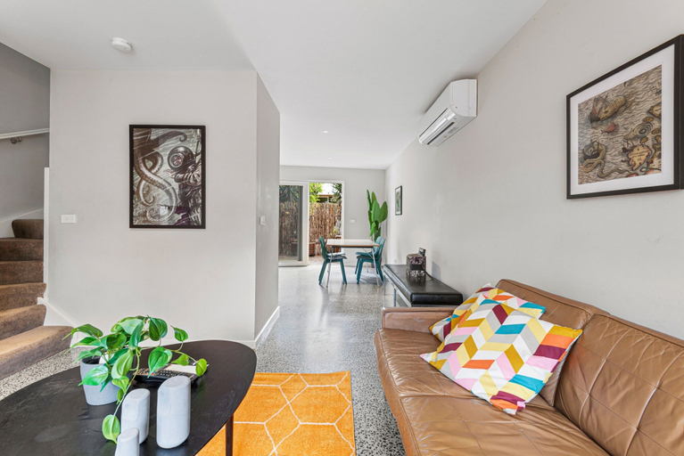 Living room 4, Convenient Bayside Living at the Edge of the City, Melbourne