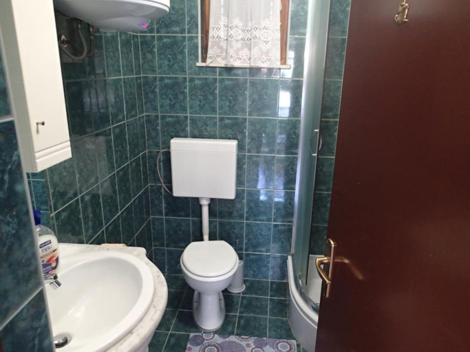 Bathroom 3, Apartments Marija Kruševo, Obrovac