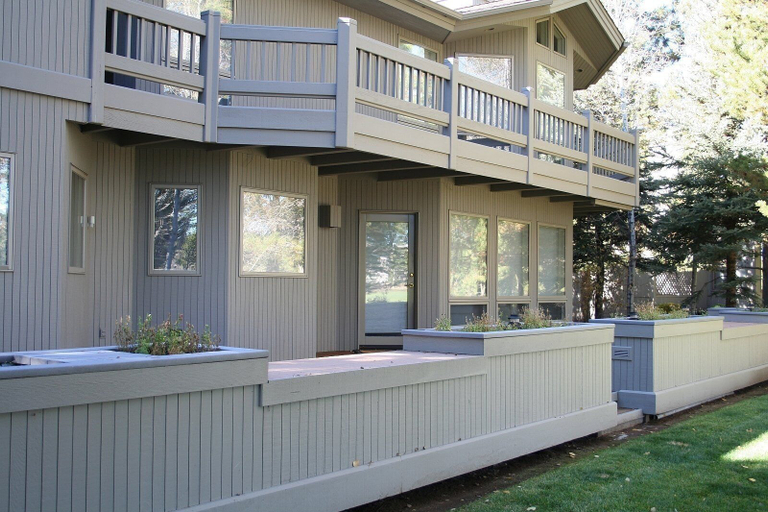 Terrace/patio 3, Winners Circle 30 5 Bedroom Home, Deschutes