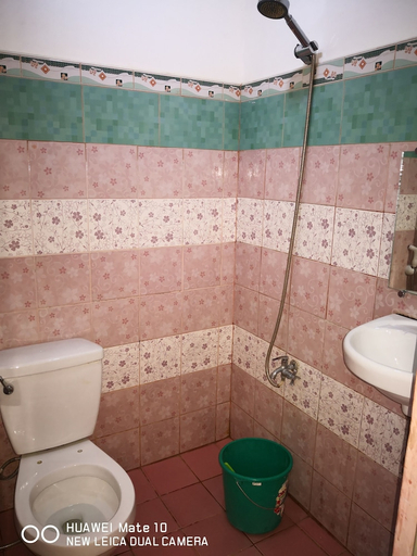 Bathroom 4, A's Azotea de Bohol, Tagbilaran City