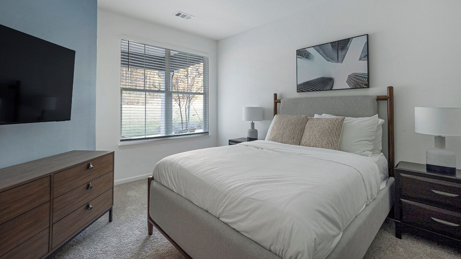 Room 5, Landing Apartments Birmingham - Sand Ridge, Jefferson