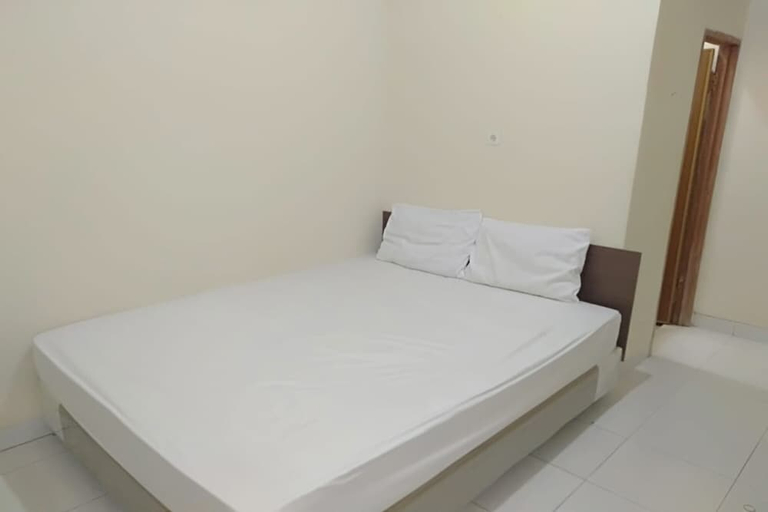 Bedroom 2, Hotel O Penginapan Tulimario Syariah, Jambi