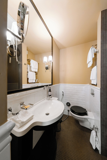 Bathroom 3, Boutique Hotel Vozdvyzhensky, Podil's'kyi