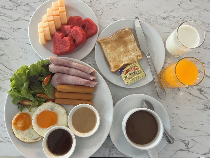 Breakfast meal, Eastpana 304 (R2) Hotel, Sri Mahar Pho