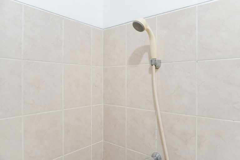 Bathroom 4, Good And Nice Studio At Green Bay Pluit Apartment, North Jakarta