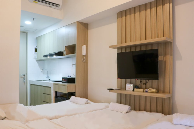 Bedroom 3, Cozy Living Studio Apartment At High Floor Tokyo Riverside Pik 2, Tangerang