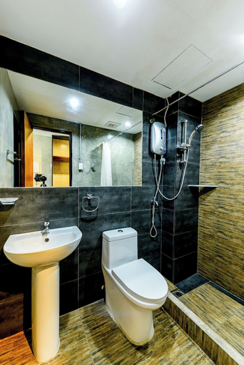 Bathroom, Travelbee Seaside Inn, Tagbilaran City