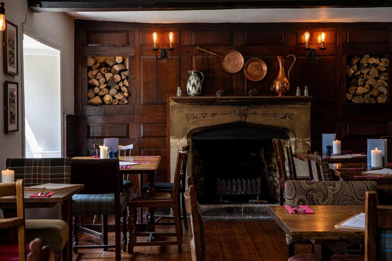 Food & Drinks 4, Bathurst Arms, Gloucestershire