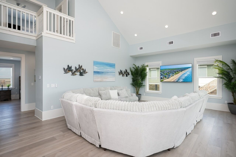 Living area 3, Fins & Feathers 3 Bedroom Home, Galveston