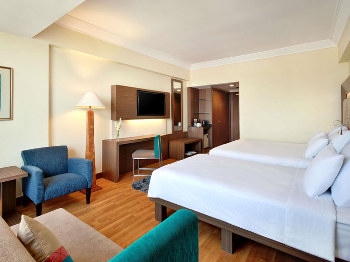 Bedroom 3, Novotel Solo, Solo