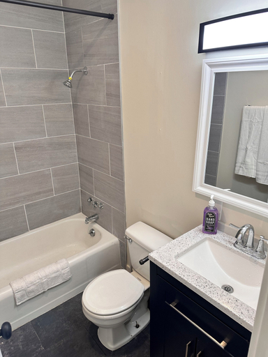 Bathroom 2, Basecamp, Bonner