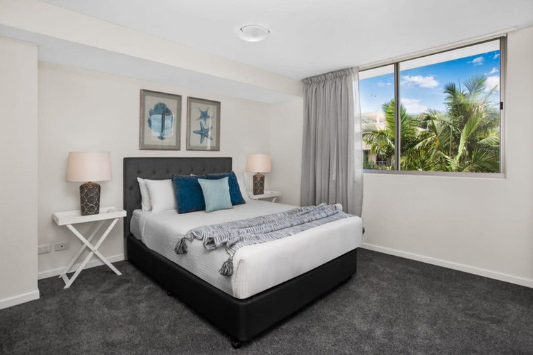 Bedroom 3, 2-bed Near Brisbane CBD With Pool, Sauna & BBQ, Kelvin Grove