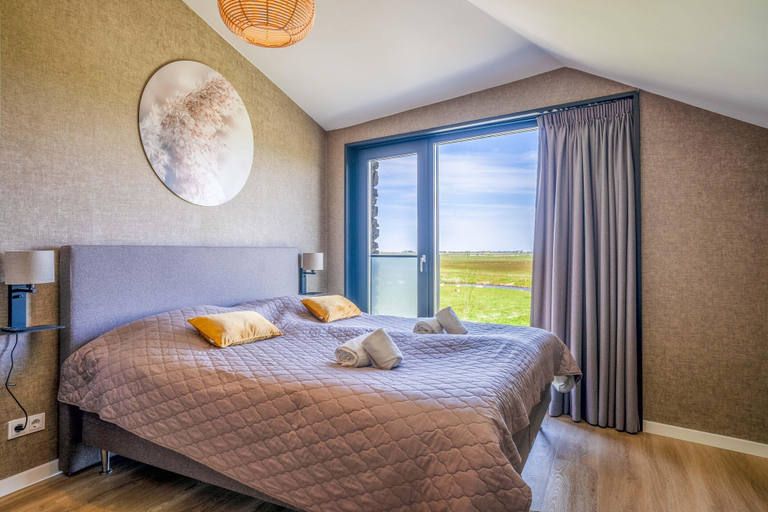 Room 4, Modern, Luxurious and Sustainable Nature Villa, Texel