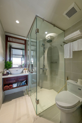 Bathroom 5, Volar de Faifo Villa, Da Nang