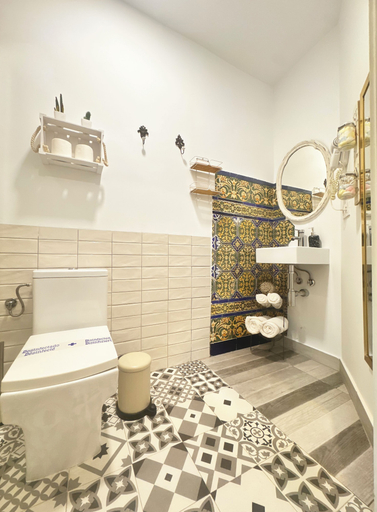 Bathroom 5, Palace House Hércules, Sevilla