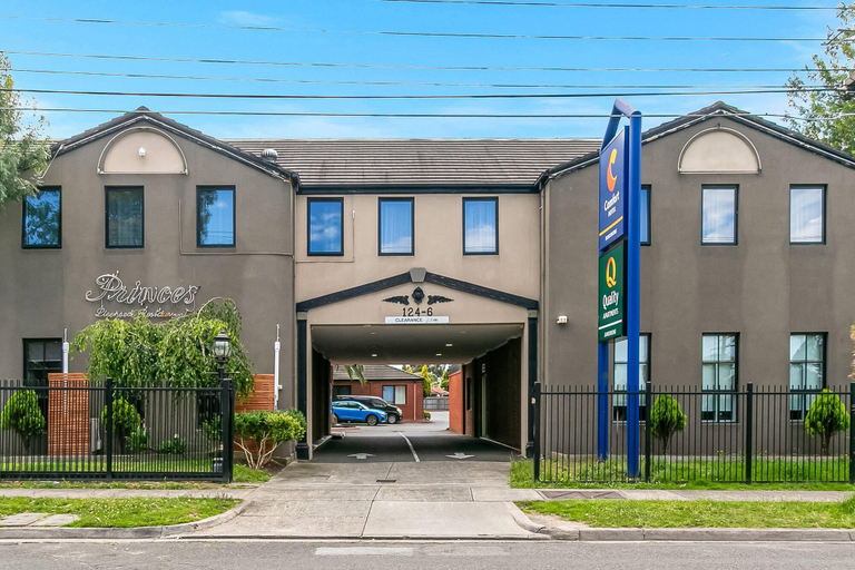 Exterior & Views 2, Comfort Hotel Dandenong, Gr. Dandenong - Dandenong