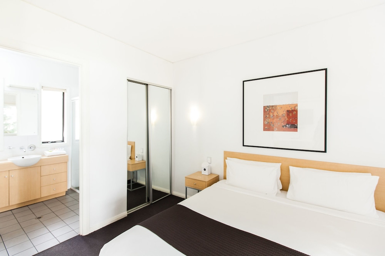 Bedroom 3, Majestic Oasis Apartments, Port Augusta