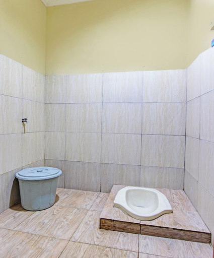 Bathroom 4, Hotel O Juan Kostel, Banyumas