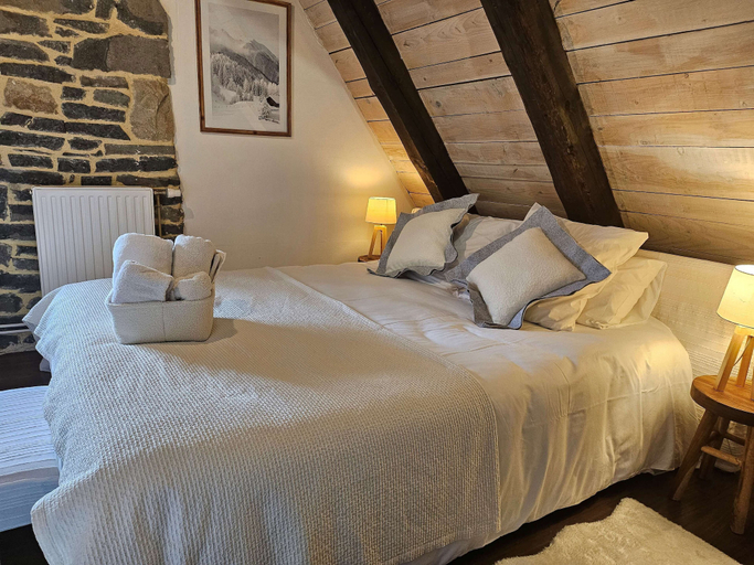 Bedroom 4, Datcha Anastasia, Puy-de-Dôme
