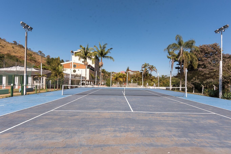 Others 3, Cavalinho Branco Flat Para 4 Pessoas c Piscina, Águas de Lindóia