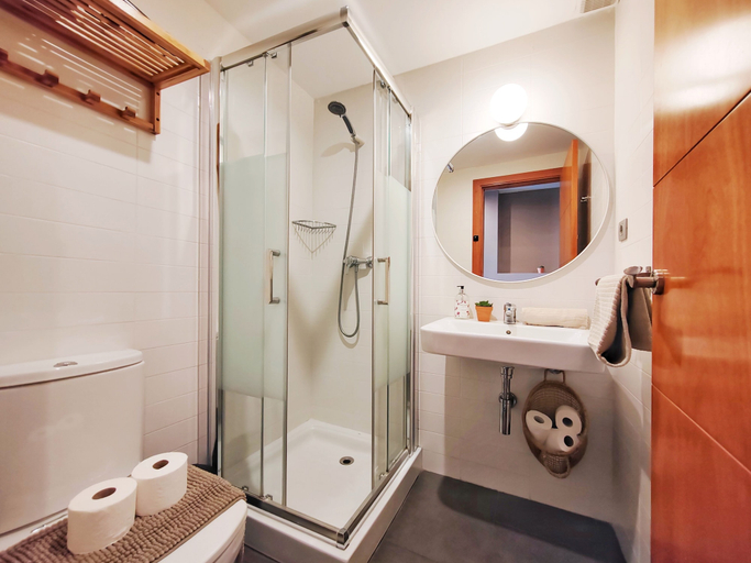 Bathroom 5, Bo&Co Apartments Sitges, Barcelona