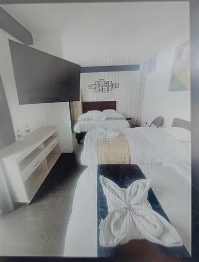 Room 4, Hotel Oti, Cajamarca
