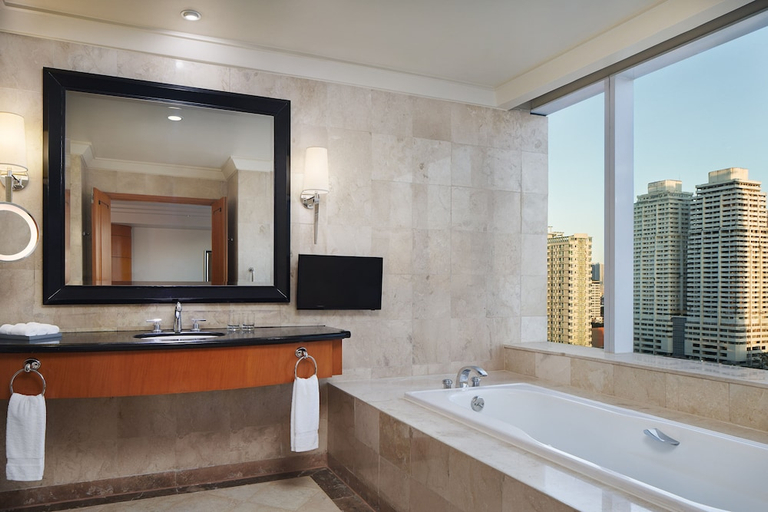 bathroom 6
